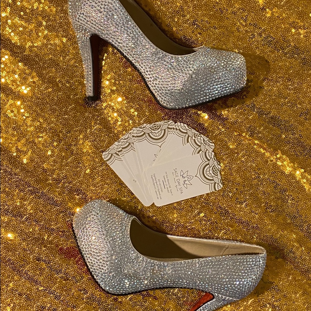 Worn Once And In Perfect Condition. Size 37 (Wome… - image 1